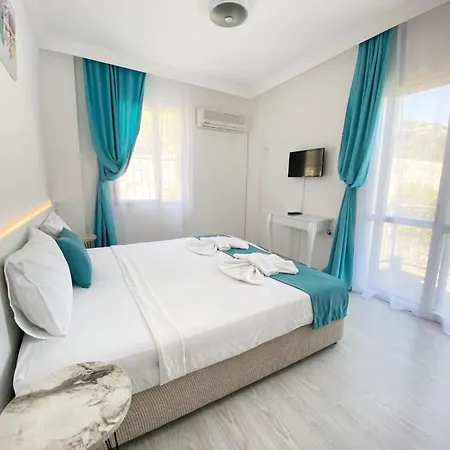 호텔 Minerva Port 3*