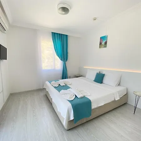 Hotell Minerva Port Çeşme