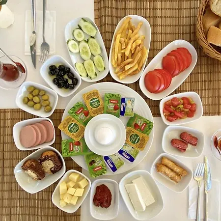 Minerva Port Hotell Çeşme