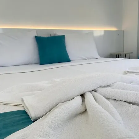 Minerva Port Hotel