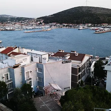 호텔 미네르바 포트 Çeşme