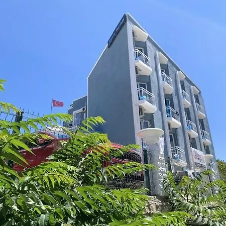 Minerva Port